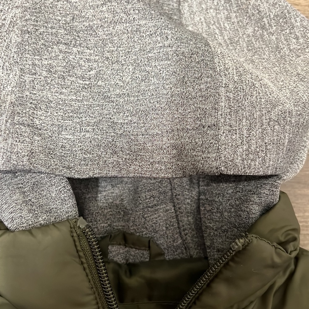 Perry Ellis Boy 2T Colorblock Hooded Puffer Vest Jacket - Picture 4 of 12